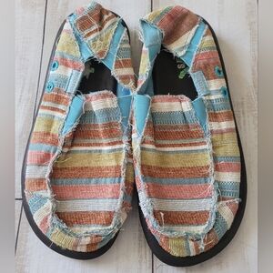 Skechers Sz 7 Canvas SlipOn Shoes